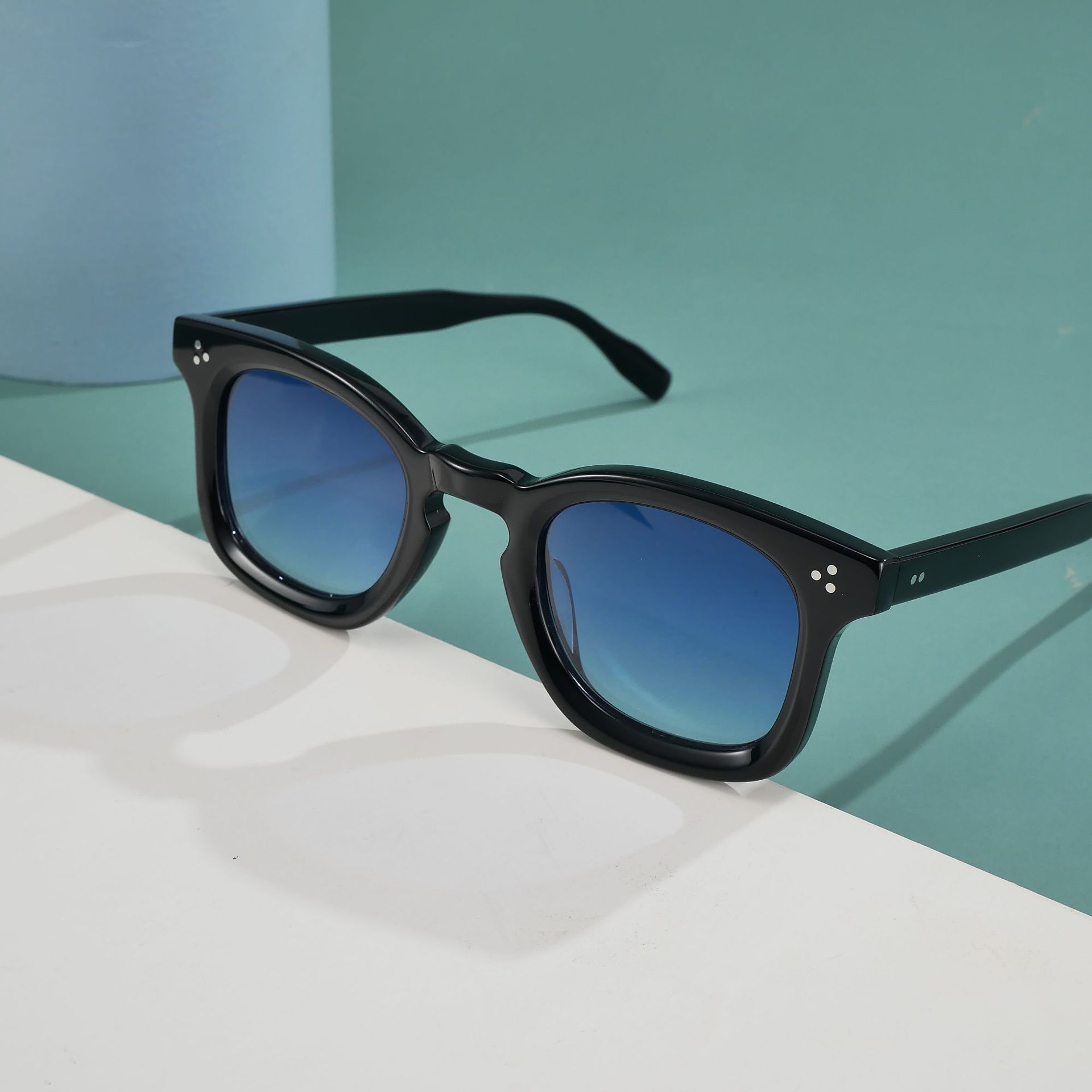 oversized-square-sunglasses-fashion-supplier V1003 - Image 5
